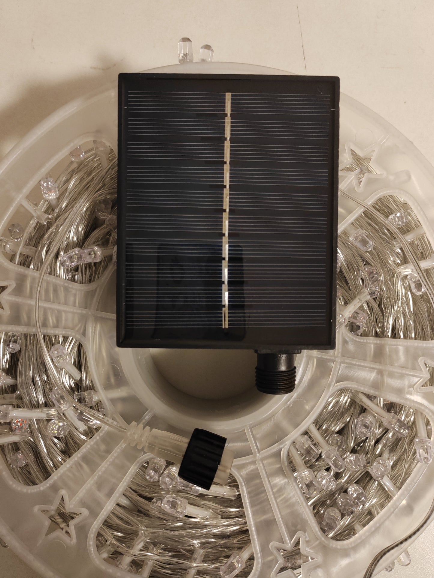 Luz navideña solar multicolor de 100 metros de largo - Panel solar desmontable